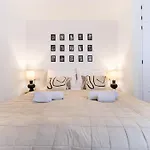 Casa Wanda Εστεπόνα